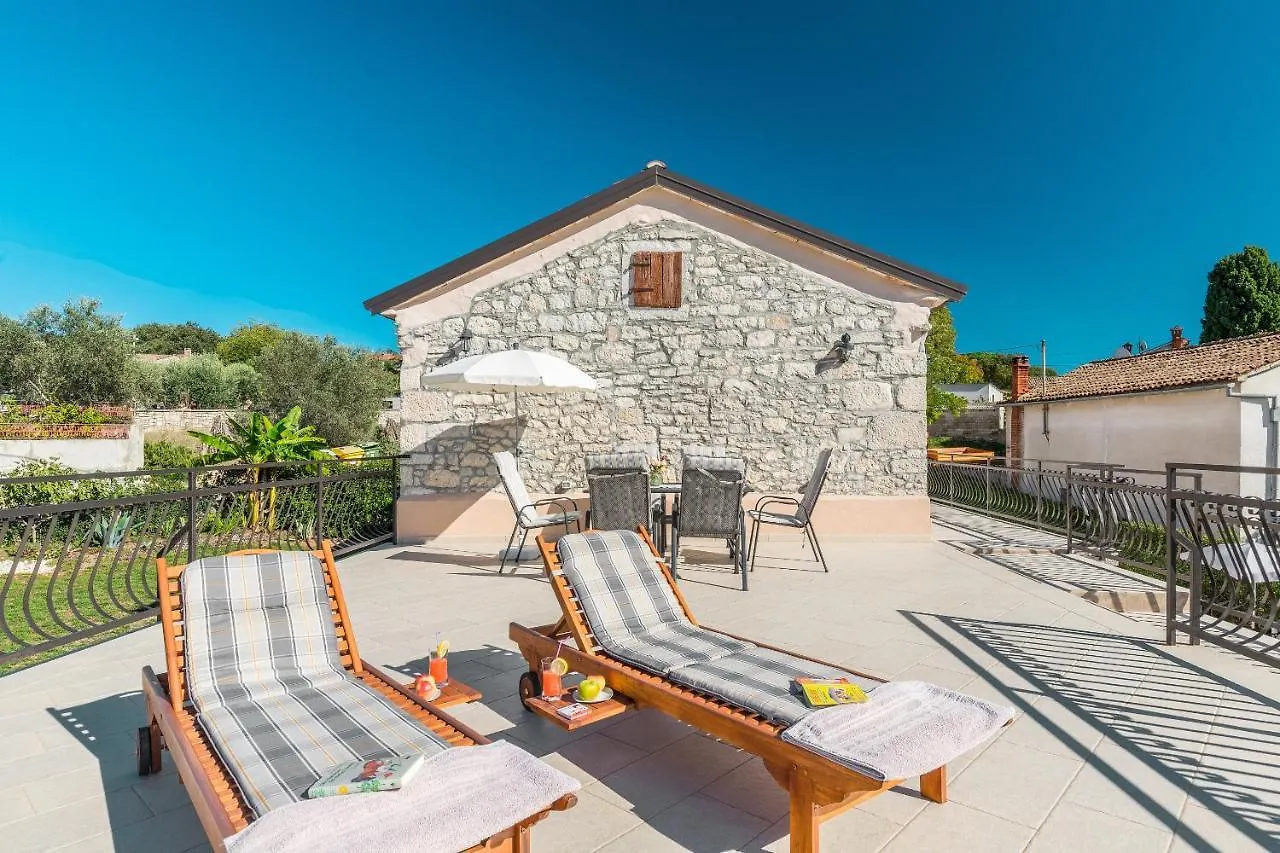 Villa Alma